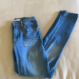 Levi’s 721 High Rise Skinny